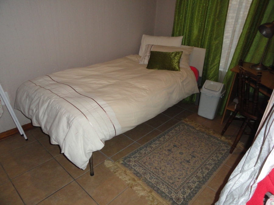 To Let 2 Bedroom Property for Rent in Baillie Park North West